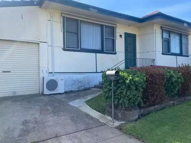 House for rent in Guildford