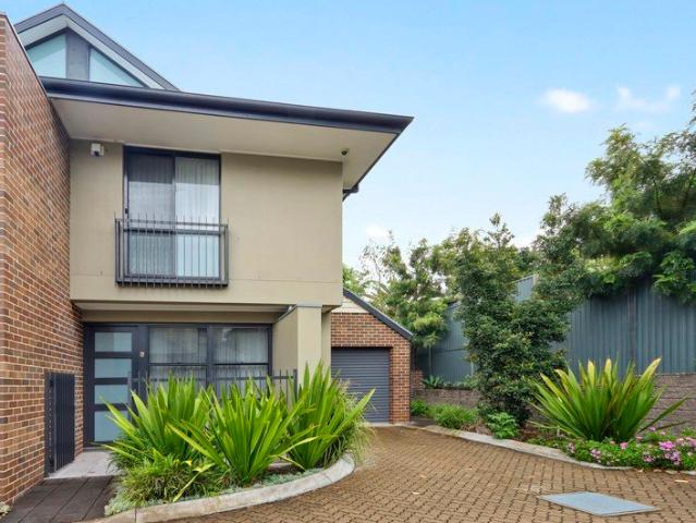 Townhouse for rent in Sutherland, New South Wales