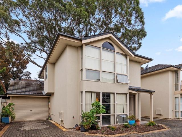 Townhouse for sale in Prospect, Adelaide