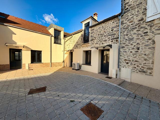 Maison vente à Melun, Réau