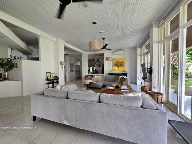 Detached House for sale in Holland