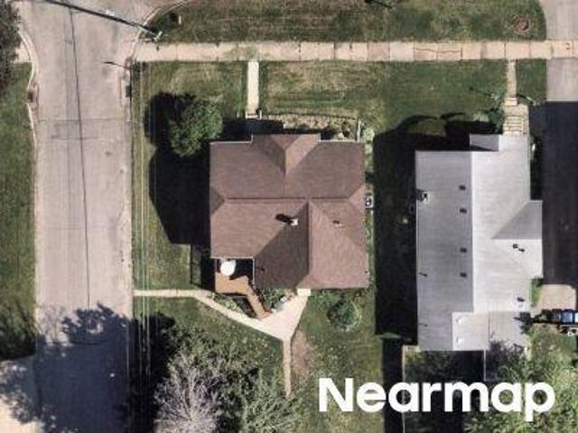 House for sale in Waterloo, Iowa
