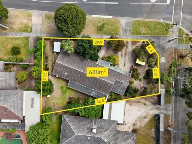 House for sale in Wheelers Hill, Melbourne