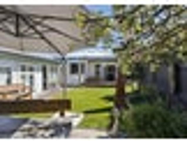 House for sale in Islington, Blenheim