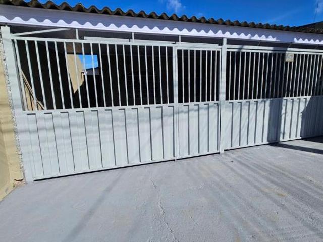Casa venda em Região Geográfica Imediata do Distrito Federal, Região Integrada de Desenvolvimento do Distrito Federal e Entorno