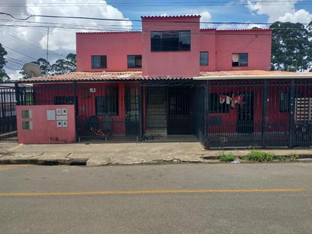 Casa venda em Região Geográfica Imediata do Distrito Federal, Região Integrada de Desenvolvimento do Distrito Federal e Entorno