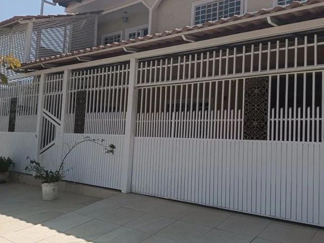 Casa aluguel em Subcentro Urbano, Recanto das Emas
