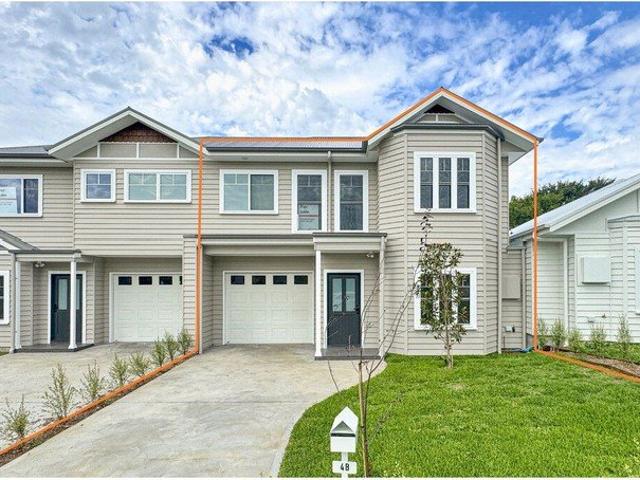 Duplex for sale in Brisbane Grove, New South Wales