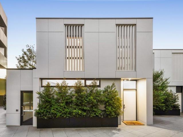 Townhouse for sale in Camerons Creek, Victoria