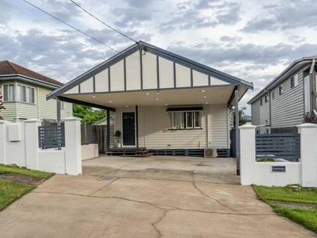 House for sale in Brisbane Adelaide Street, Queensland