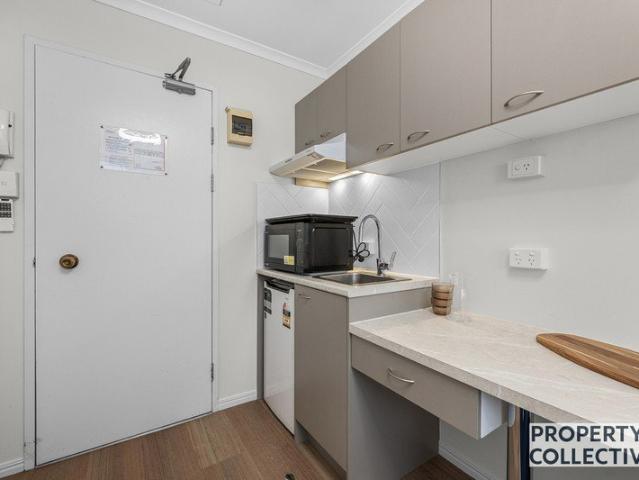 Apartment for rent in Toombul, Queensland