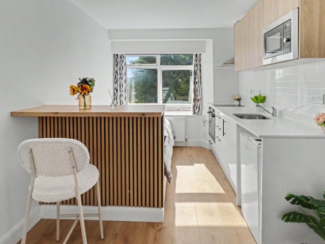 Studio for rent in Belsize Park, Greater London