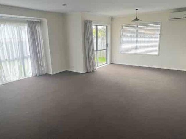 House for rent in Manurewa, Oroua County