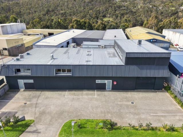 Warehouse for rent in Browns River, Hobart