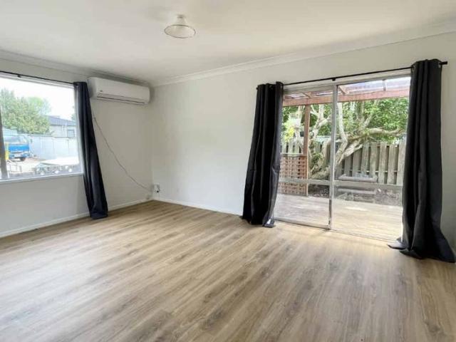 House for rent in Manurewa, Oroua County