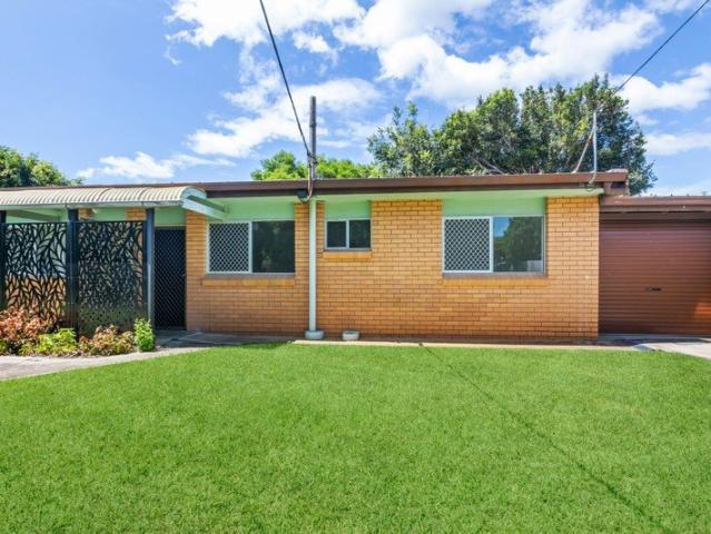 Duplex for rent in Clontarf, Greater Brisbane