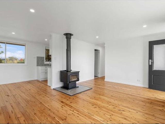 House for rent in Manchester Square, New South Wales