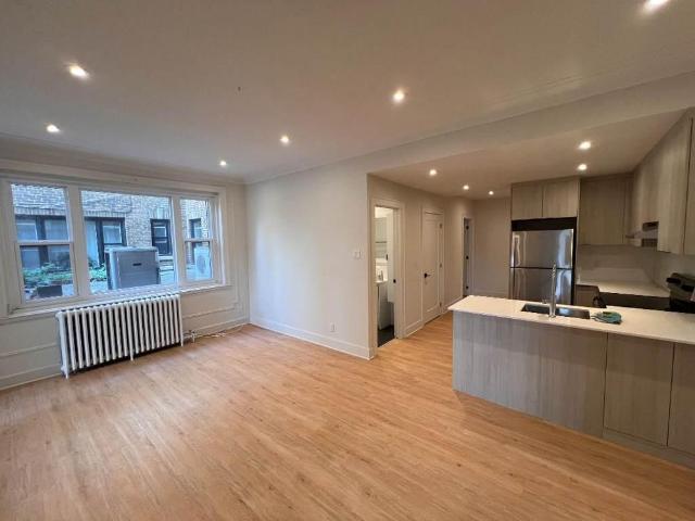 Apartment for rent in St. Leonard's, Quebec