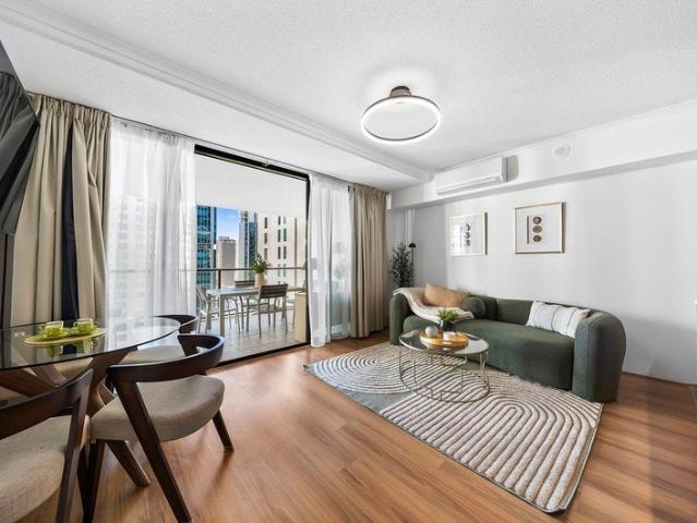 Apartment for rent in Golden Triangle, Greater Brisbane
