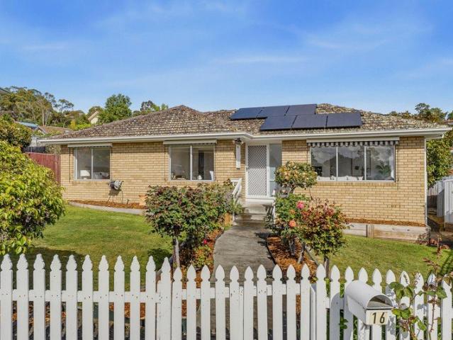 House for sale in Blackmans Bay, Hobart