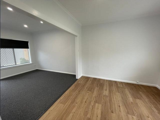 Townhouse for rent in Lavington, Albury