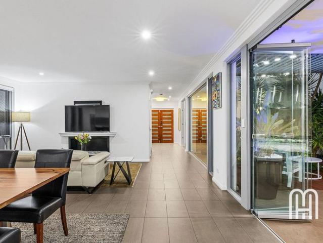 House for rent in Churchlands, City of Stirling
