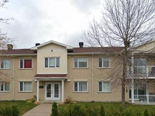 Apartment for rent in Domaine-du-roy, Quebec