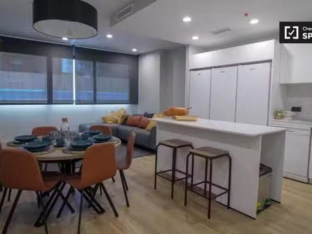 Apartamento en alquiler en Nervión, Sevilla