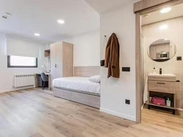 Apartamento en alquiler en Cajo, Santander