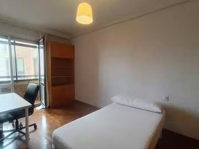 Casa en alquiler en Ermitagaña-Mendebaldea, Iruñerria