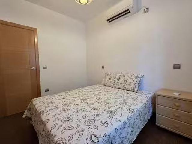 Casa en alquiler en Ciudad Lineal, Madrid