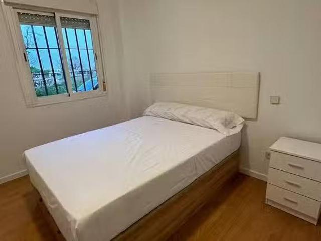 Casa en alquiler en Valverde, Madrid