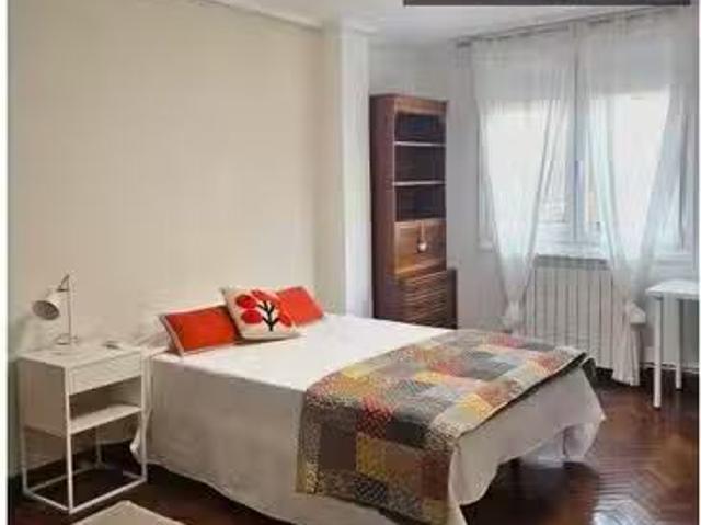 Casa en alquiler en Universidad, Zaragoza