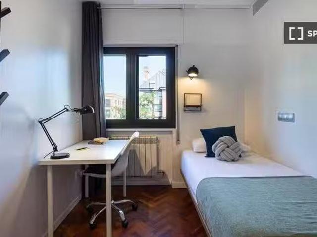 Casa en alquiler en Ciudad Lineal, Madrid