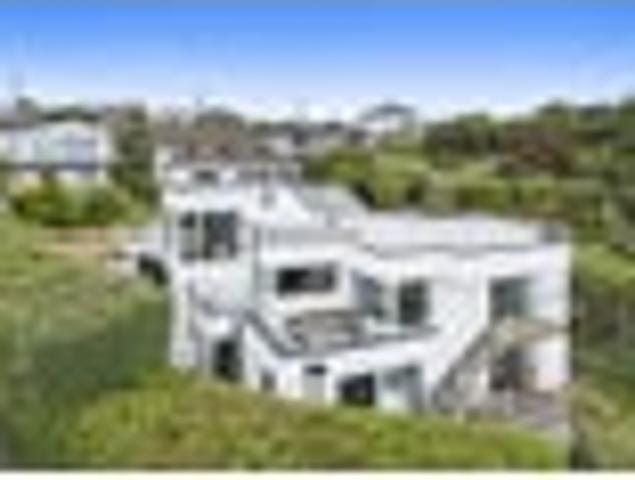 House for sale in Chaslands, Canterbury