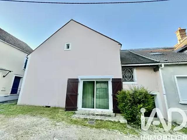 Maison vente à Fontainebleau, Recloses
