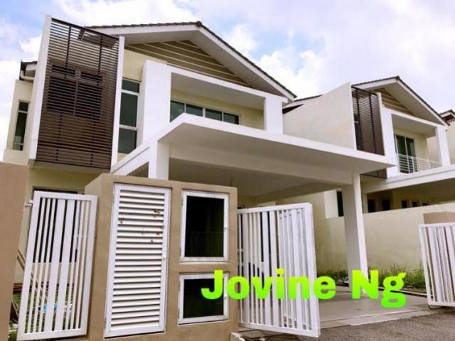Bungalow for sale in Wellesley, Penang
