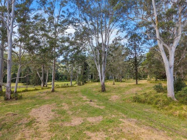 Land for sale in Kings Creek, Queensland