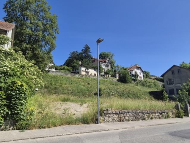 Grundstück kaufen in Reconvilier, Région administrative du Jura bernois