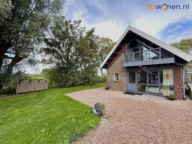 Woning te huur in Wyns, Friesland