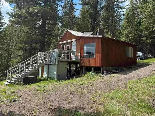 House for sale in Caribou Hide, British Columbia