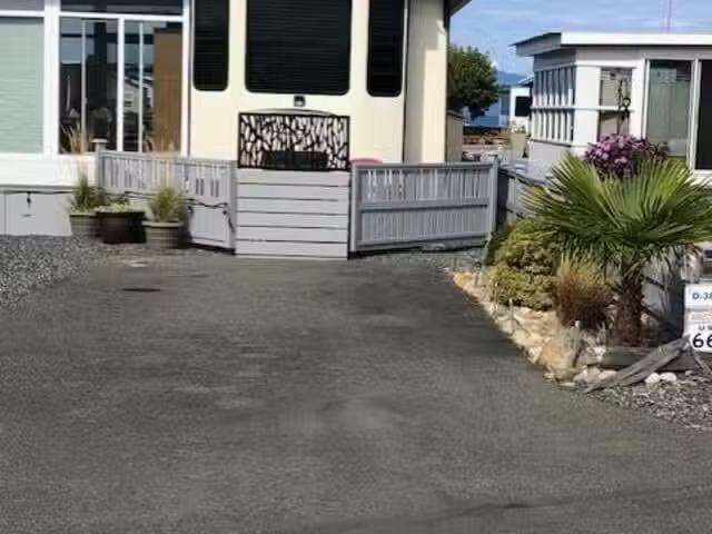House for sale in Parksville, British Columbia