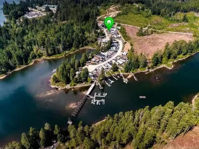 House for sale in Clayoquot, British Columbia