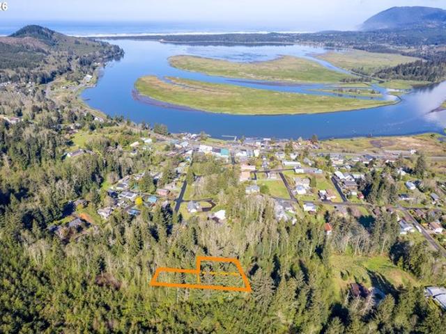 Land for sale in Oregonia
