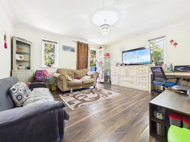 Apartment for rent in West Drayton, Greater London