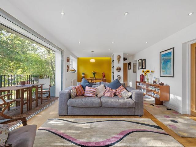Apartment for rent in London Borough of Bromley, Greater London