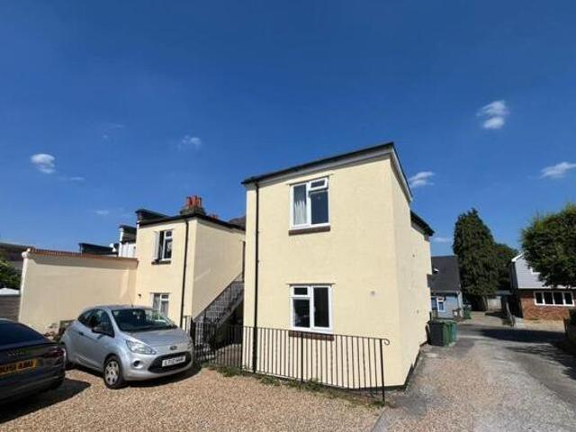 House for sale in Pachesham Park, Surrey