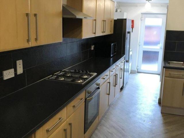 House for rent in Elmfield, Leicestershire