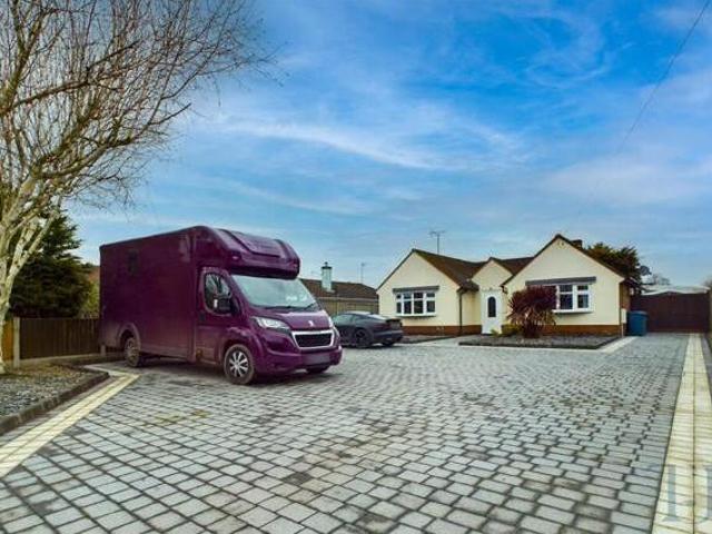 House for sale in Lyons, Greater London
