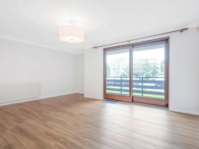Apartment for rent in Beckenham, Greater London
